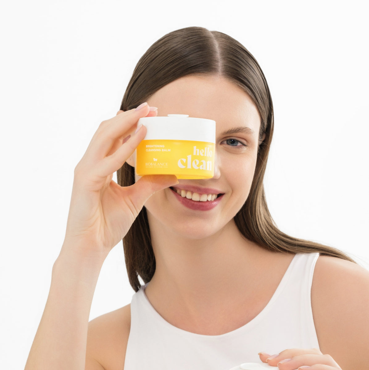 BIOBALANCE HELLO CLEAN ИЗСВЕТЛЯВАЩ БАЛСАМ ЗА ЛИЦE С ВИТАМИН С